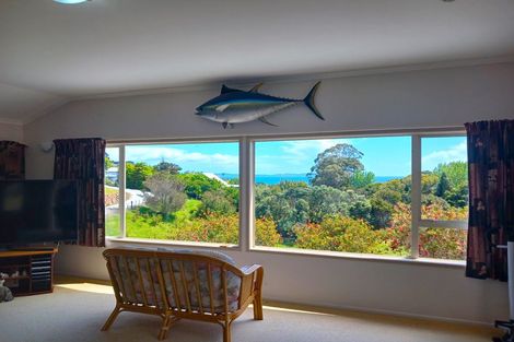 Photo of property in 9/11 Ocean View Road, Cable Bay, 0420