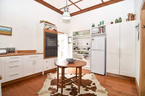 Photo of property in 270 High Street North, Carterton, 5713