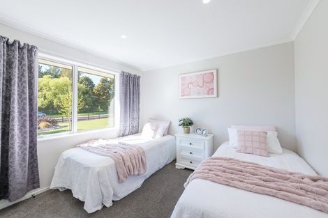 Photo of property in 10 Gossey Drive, Wakefield, 7025