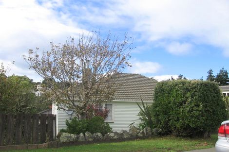 Photo of property in 9 Stephen Street, Johnsonville, Wellington, 6037
