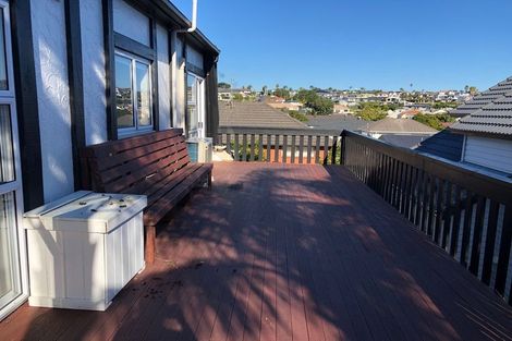 Photo of property in 139 Bucklands Beach Road, Bucklands Beach, Auckland, 2012