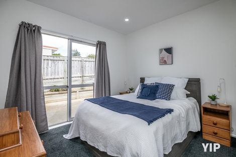 Photo of property in 15 Clifford Road, Johnsonville, Wellington, 6037