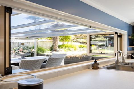 Photo of property in 62 Cairns Crescent, Rototuna, Hamilton, 3210