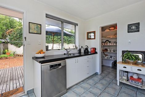 Photo of property in 4 Muritai Crescent, Havelock North, 4130