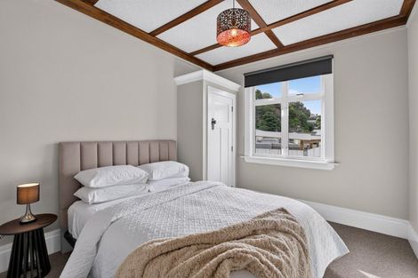 Photo of property in 203 Carlyle Street, Napier South, Napier, 4110