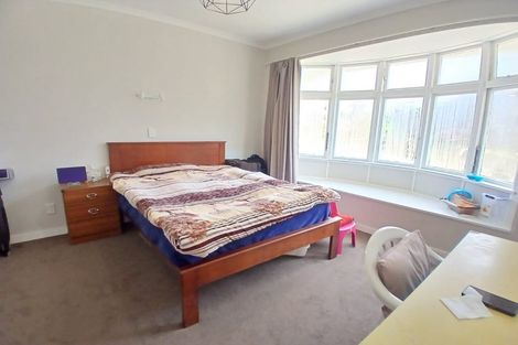 Photo of property in 81 Moorefield Road, Johnsonville, Wellington, 6037