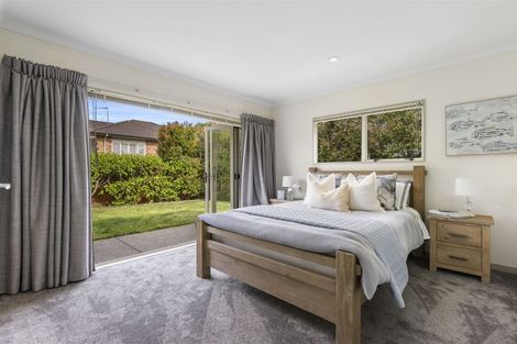 Photo of property in 7 Tranquility Rise, Mellons Bay, Auckland, 2014