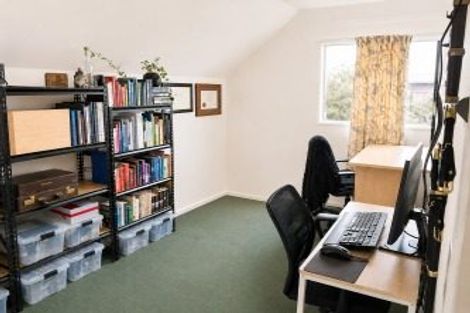 Photo of property in 74 Mandeville Street, Riccarton, Christchurch, 8011
