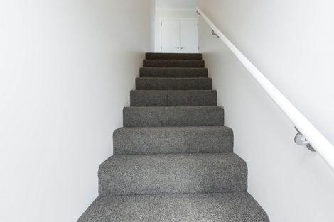 Photo of property in 11 Mawai Hakona Drive, Wallaceville, Upper Hutt, 5018