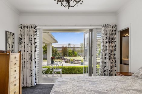 Photo of property in 25 Magnolia Rise, Waipahihi, Taupo, 3330