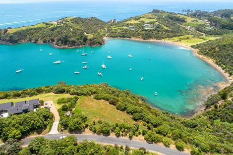Photo of property in 155 Delamore Drive, Oneroa, Waiheke Island, 1081