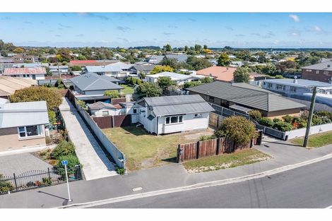 Photo of property in 393 Bower Avenue, Parklands, Christchurch, 8083