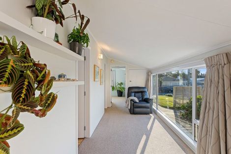 Photo of property in 50 Moana Street, Otaki Beach, Otaki, 5512