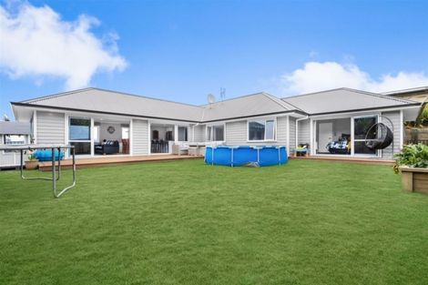 Photo of property in 10a Kendallvale Drive, Waiuku, 2123