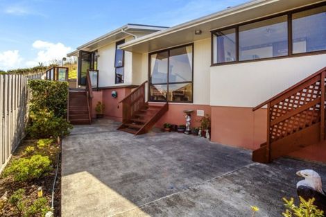 Photo of property in 27 Almora View, Ascot Park, Porirua, 5024