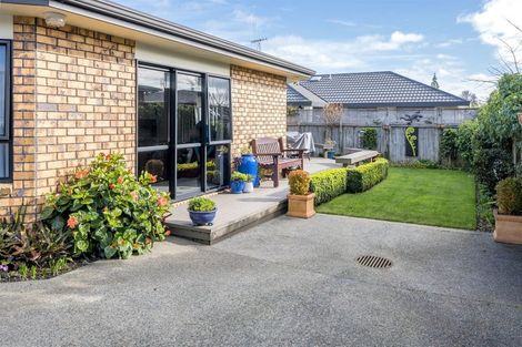 Photo of property in 23b Queenwood Road, Levin, 5510