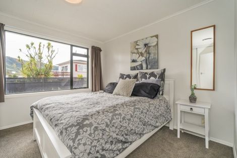 Photo of property in 31 Kashmir Avenue, Clouston Park, Upper Hutt, 5018