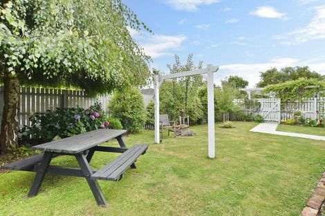 Photo of property in 14 Thornton Street, Mairehau, Christchurch, 8013