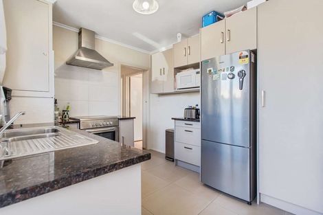 Photo of property in 2/108 Saint Johns Road, Saint Johns, Auckland, 1072