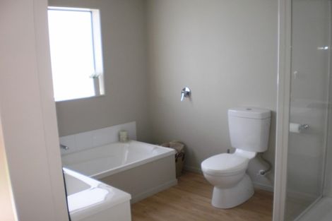 Photo of property in 47a Mazengarb Road, Paraparaumu Beach, Paraparaumu, 5032