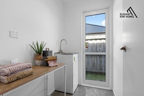 Photo of property in 35 Navarra Road, Halswell, 8025