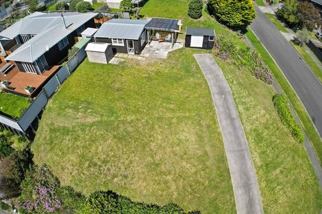Photo of property in 19 Hicks Crescent, Waikanae Beach, Waikanae, 5036