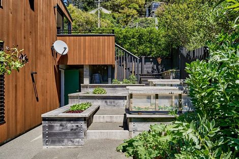 Photo of property in 4 Marama Terrace, Eastbourne, Lower Hutt, 5013