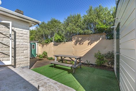 Photo of property in 150 Bartholomew Road, Levin, 5510