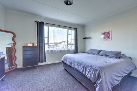 Photo of property in 15 Irving Street, Gore, 9710