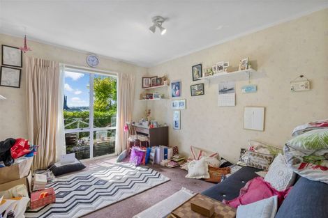 Photo of property in 2/36 Gosford Drive, Botany Downs, Auckland, 2010