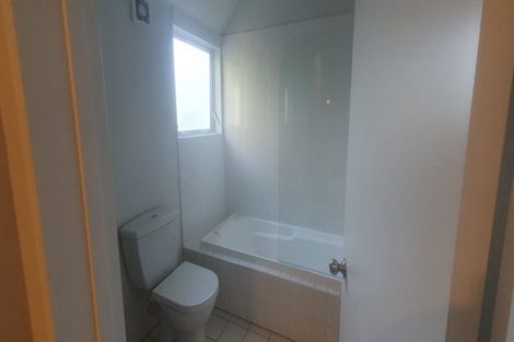 Photo of property in 13/33 School Road, Morningside, Auckland, 1021