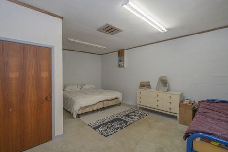 Photo of property in 35 Whiritoa Beach Road, Whiritoa, Whangamata, 3691