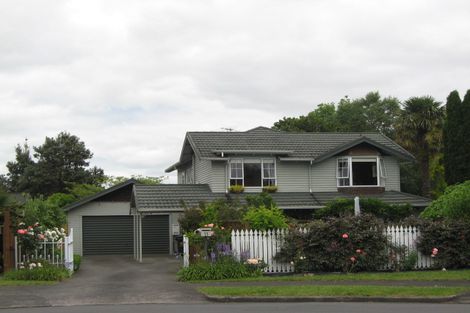 Photo of property in 11 Gulliver Place, Conifer Grove, Takanini, 2112