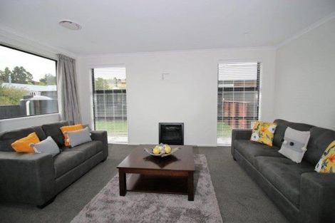 Photo of property in 10 Heasley Lane, Mosgiel, 9092