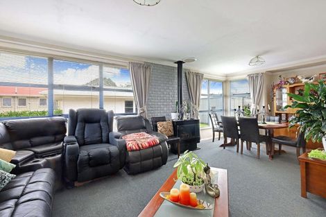 Photo of property in 20 Suffolk Street, Patea, 4520