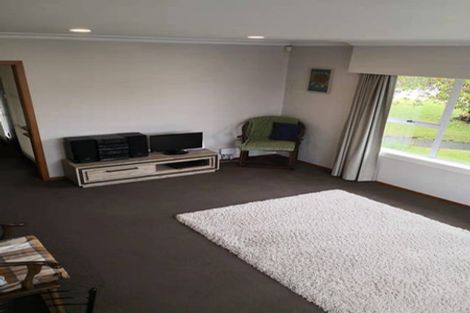 Photo of property in 6 Garden Terrace, Pukekohe, 2120
