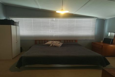 Photo of property in 208 Lyndon Road West, Hastings, 4122