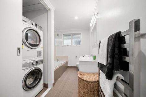 Photo of property in 15 Gails Drive, Okura, Albany, 0792