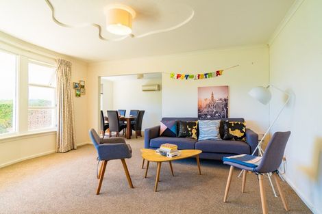 Photo of property in 92 Hocken Street, Kenmure, Dunedin, 9011