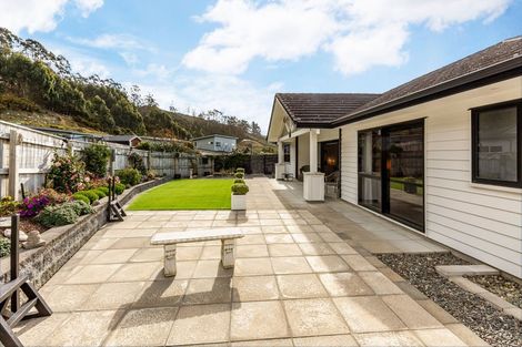 Photo of property in 64 Banks Boulevard, Whitby, Porirua, 5024