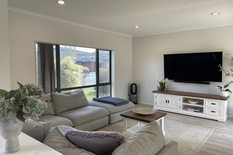 Photo of property in 23 Arranmore Drive, Flat Bush, Auckland, 2019