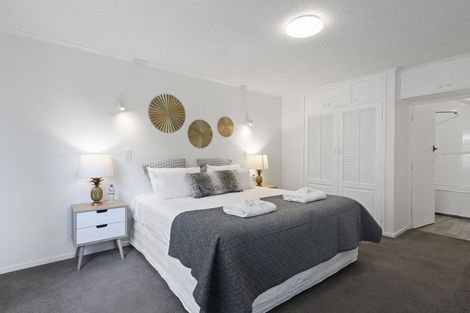 Photo of property in 213 Jervois Road, Herne Bay, Auckland, 1011