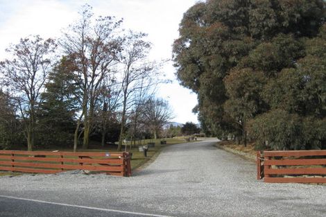 Photo of property in 145 Riverbank Road, Wanaka, 9382