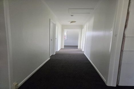 Photo of property in 24 Fairview Road, Western Heights, Rotorua, 3015