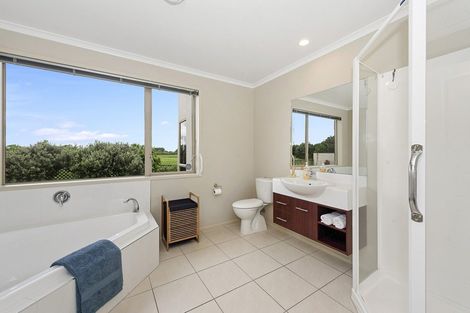 Photo of property in 12 Gavin Heights, Rototuna, Hamilton, 3210