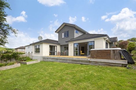 Photo of property in 29 Te Puia Drive, Aotea, Porirua, 5024