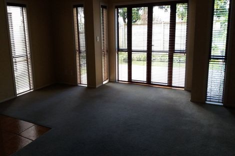 Photo of property in 62 Huntington Drive, Huntington Park, Auckland, 2013