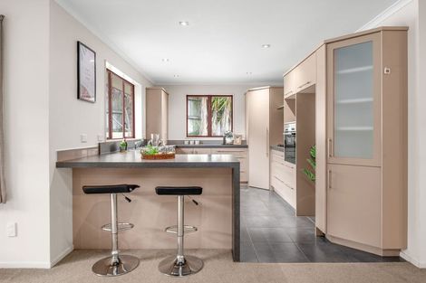 Photo of property in 1 Farleigh Close, Huntington, Hamilton, 3210