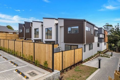Photo of property in 50 Raupeti Lane, Henderson, Auckland, 0612
