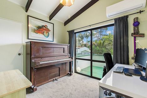 Photo of property in 2/33 Forest Hill Road, Henderson, Auckland, 0612